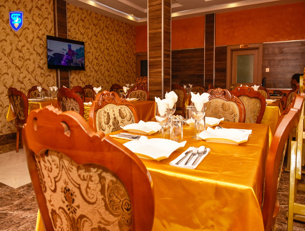 Spanish Kingdom Apartments and Suites
